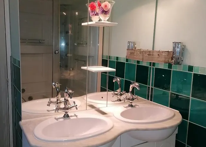 Paradise Cache 펜션